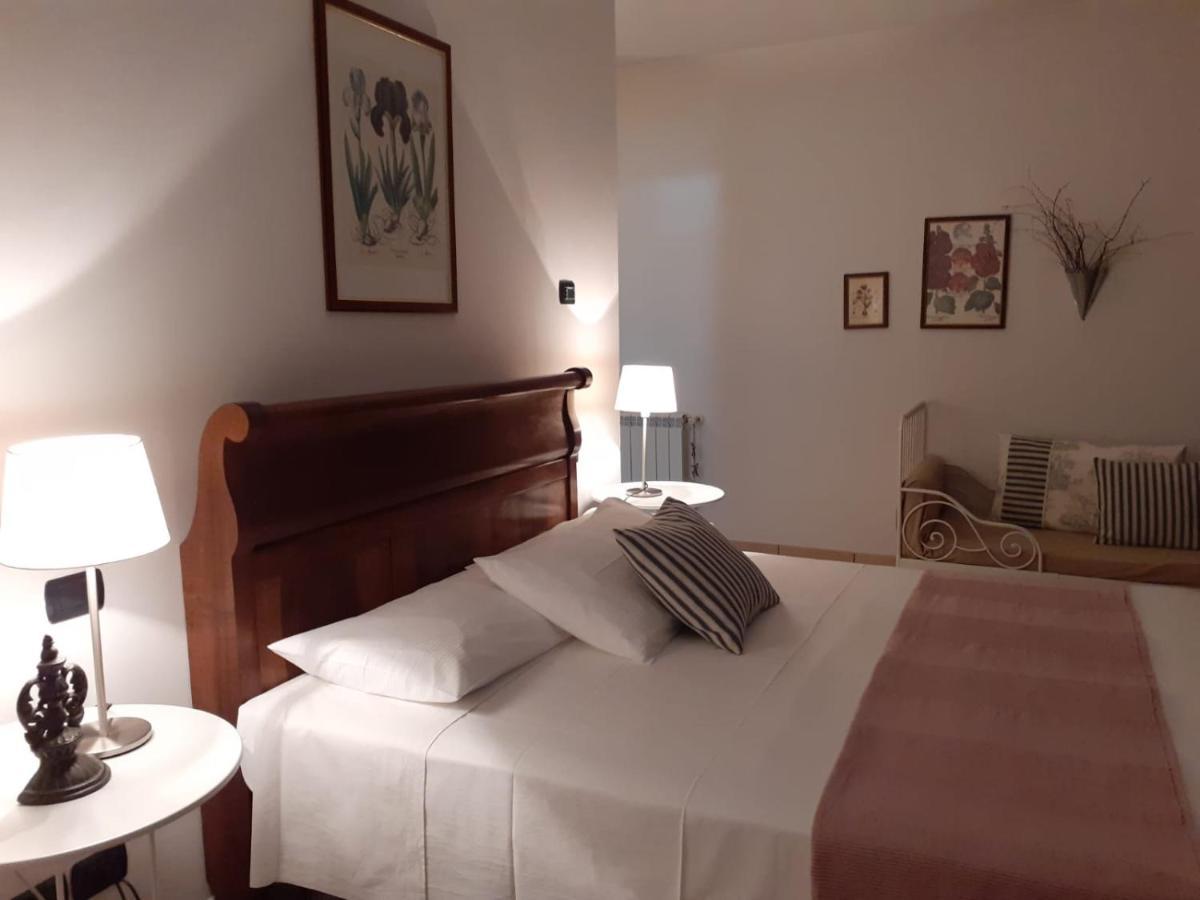 Bed and Breakfast Stella D'Italia à Sparone Extérieur photo