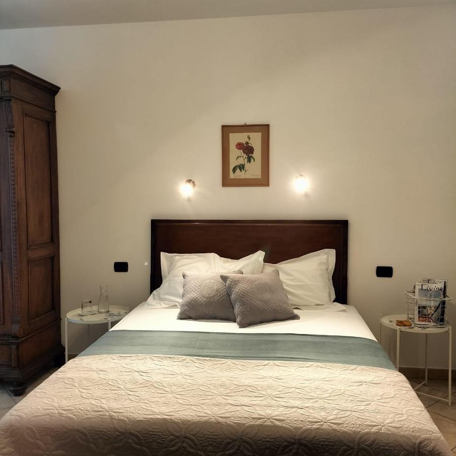 Bed and Breakfast Stella D'Italia à Sparone Extérieur photo